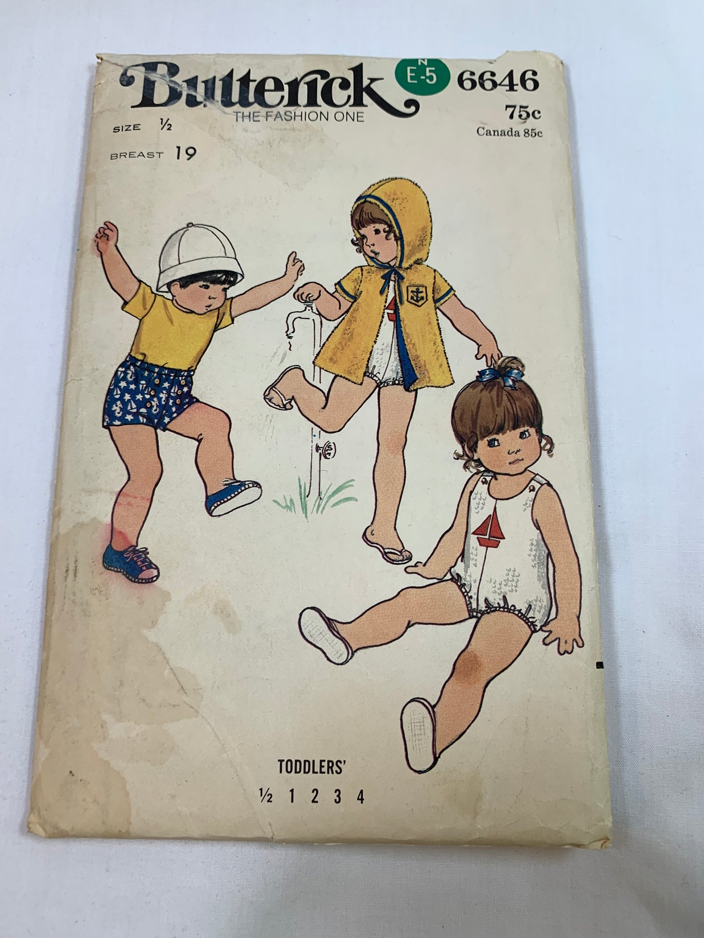 Butterick Sewing Pattern 6646 Toddler's Playsuit, Cover-Up, Shorts, Hood, Sleeveless, Short Sleeves, Elastic Waist, Size 1/2, Cut, Vintage 1985