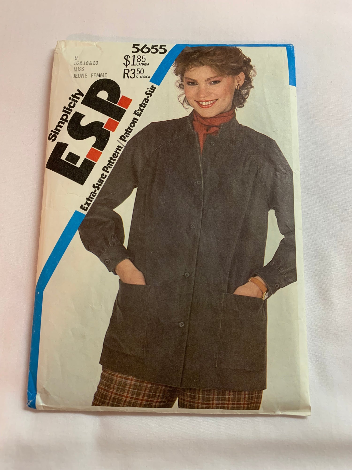 Simplicity Sewing Pattern 5655 Misses' Unlined Jacket, Raglan Long Sleeves, Pockets, Button Front, Loose-Fitting, Size 16-20, Cut, Vintage 1982