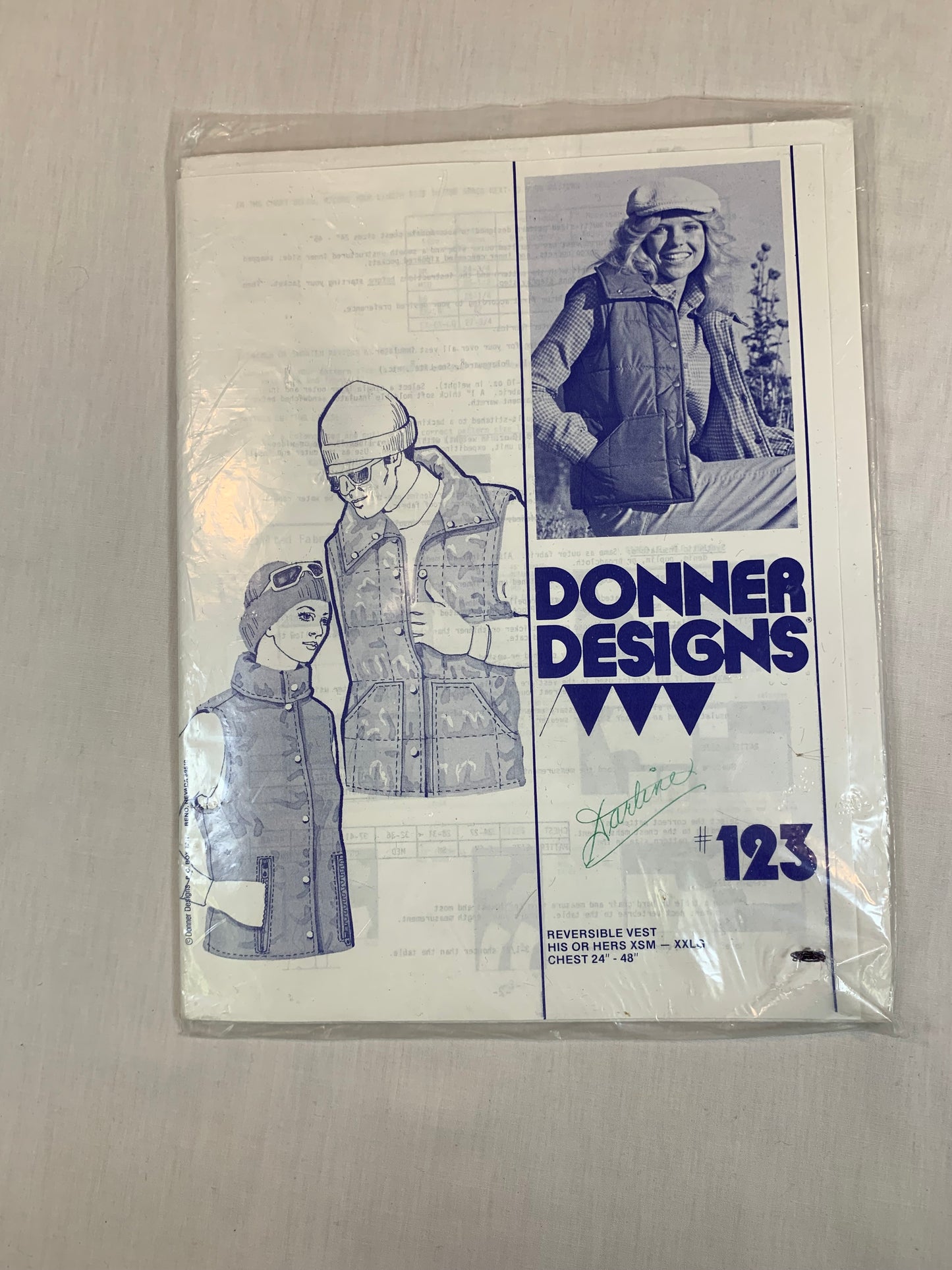 Donner Designs #123 Misses' Men's Reversible Vest, Size 24-48