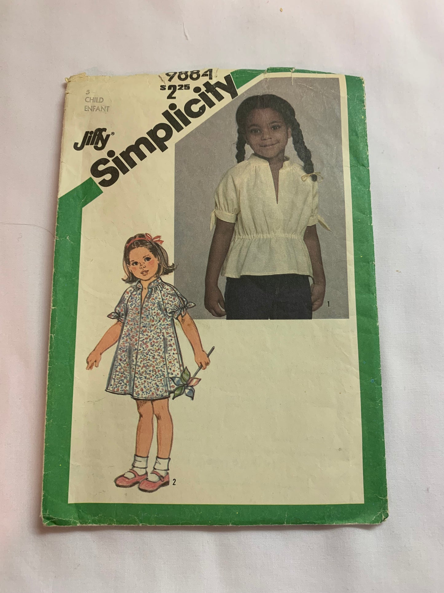 Simplicity Jiffy Sewing Pattern 9884 Girls' Pullover Dress, Top, Elastic Waistline, Short Raglan Sleeves, Size 5, Cut, Vintage 1980