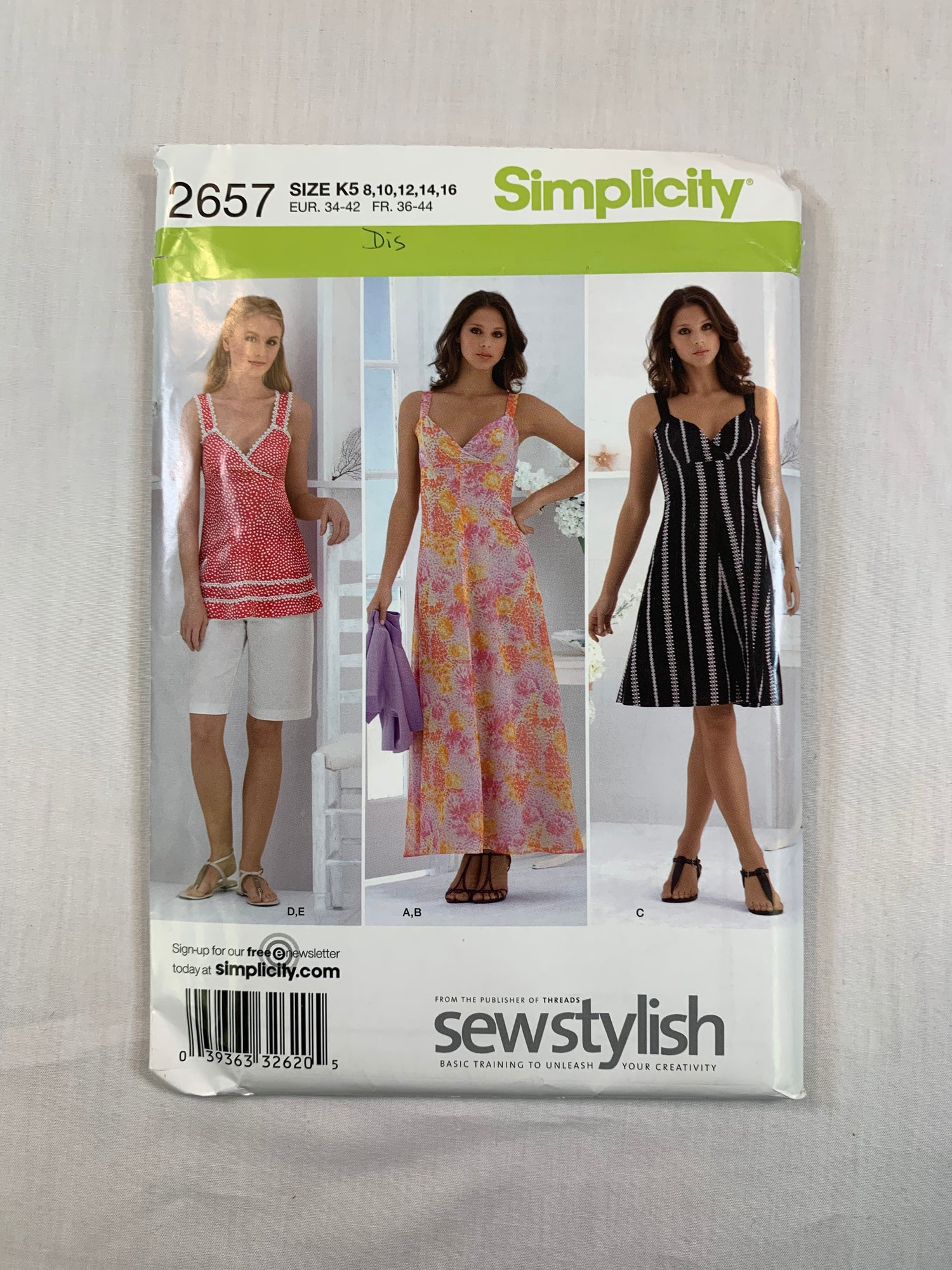 Simplicity Sewing Patterns 2657 Misses'/Miss Petite Shorts, Dress, Tunic, Knit Bolero, Size 8-16, Uncut, 2009