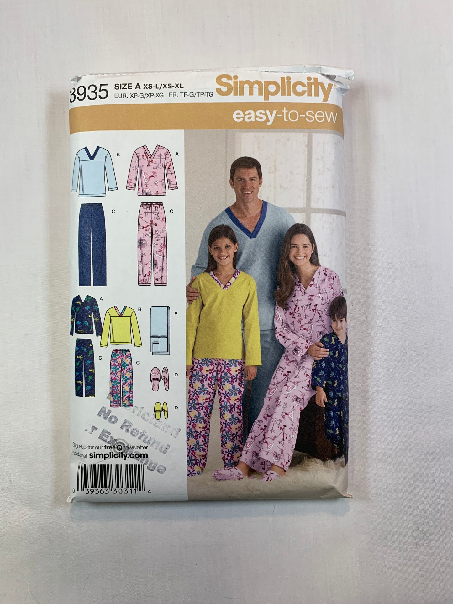 Simplicity Sewing Pattern 3935 Men's, Misses', Child, Teens', Pajamas, Slippers, Pants, Tops, Accessories, Child Teens Size 4-16, Adults Size S-XL, Cut, 2006