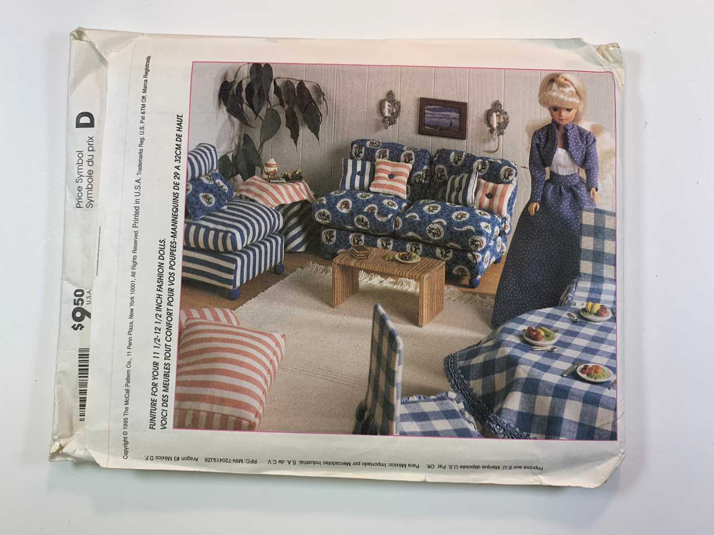 McCall's 8140 Fashion Dolls, Crafts, Doll Furniture For 11-12 Inch Doll, Sofa, Chair, Dressing Table, Tablecloth, Canopy, Barbie Furniture, Uncut, Vintage 1995