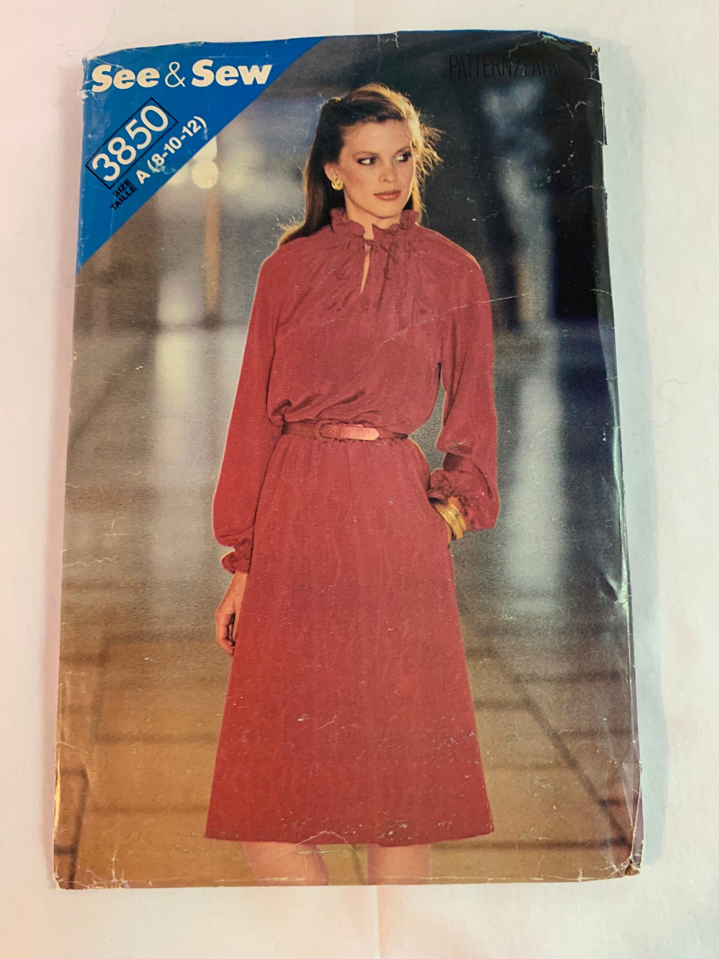 Butterick Sewing Pattern See & Sew 3850 Misses' Dress, Long Sleeves, Zipper Back, Flared Skirt, Loose-Fitting,  Size 8-12, Uncut, Vintage 1986