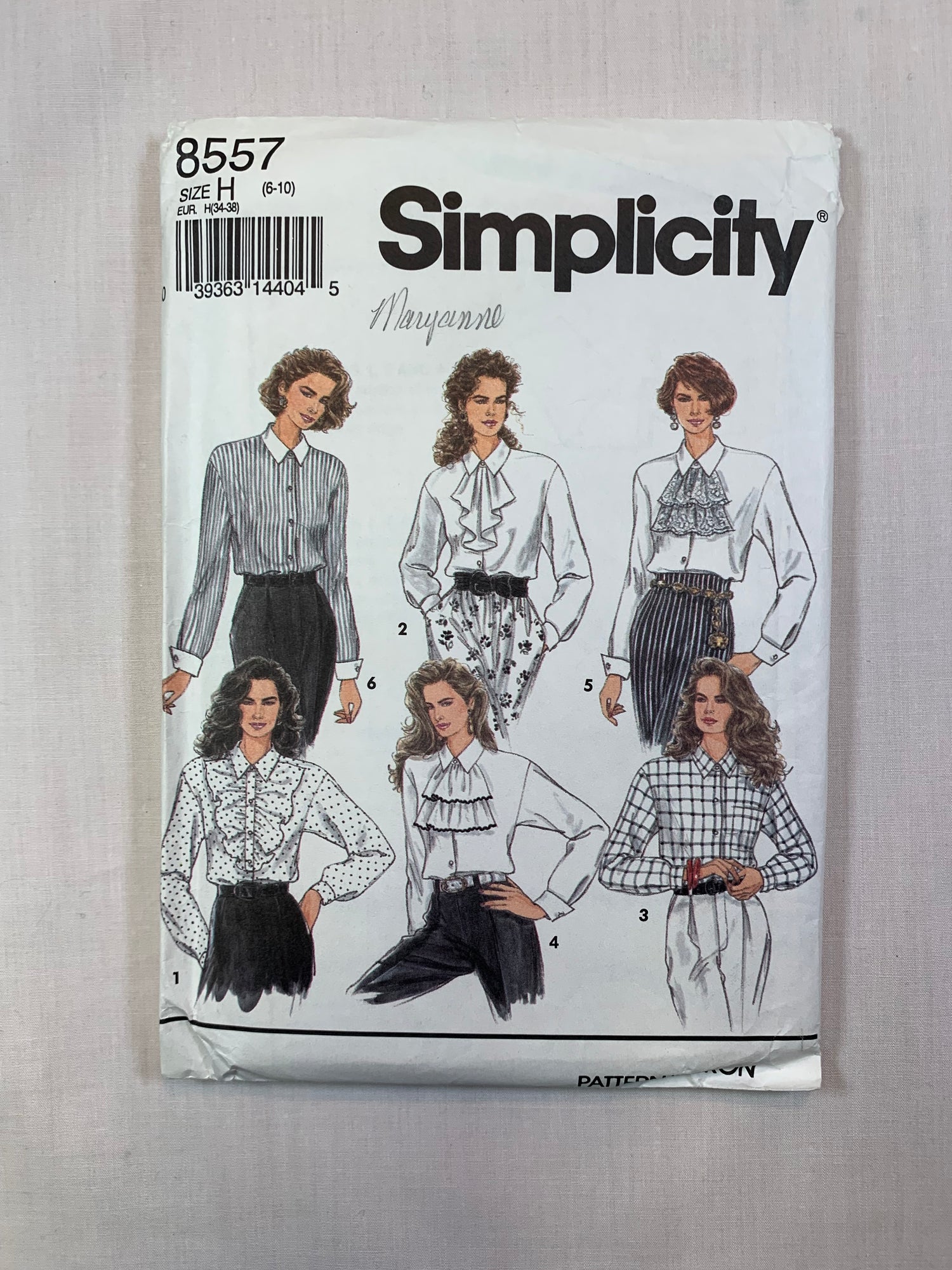 Simplicity 8557 Misses' Shirt, Detachable Jabots, Size 6-10, Cut, Vintage 1993