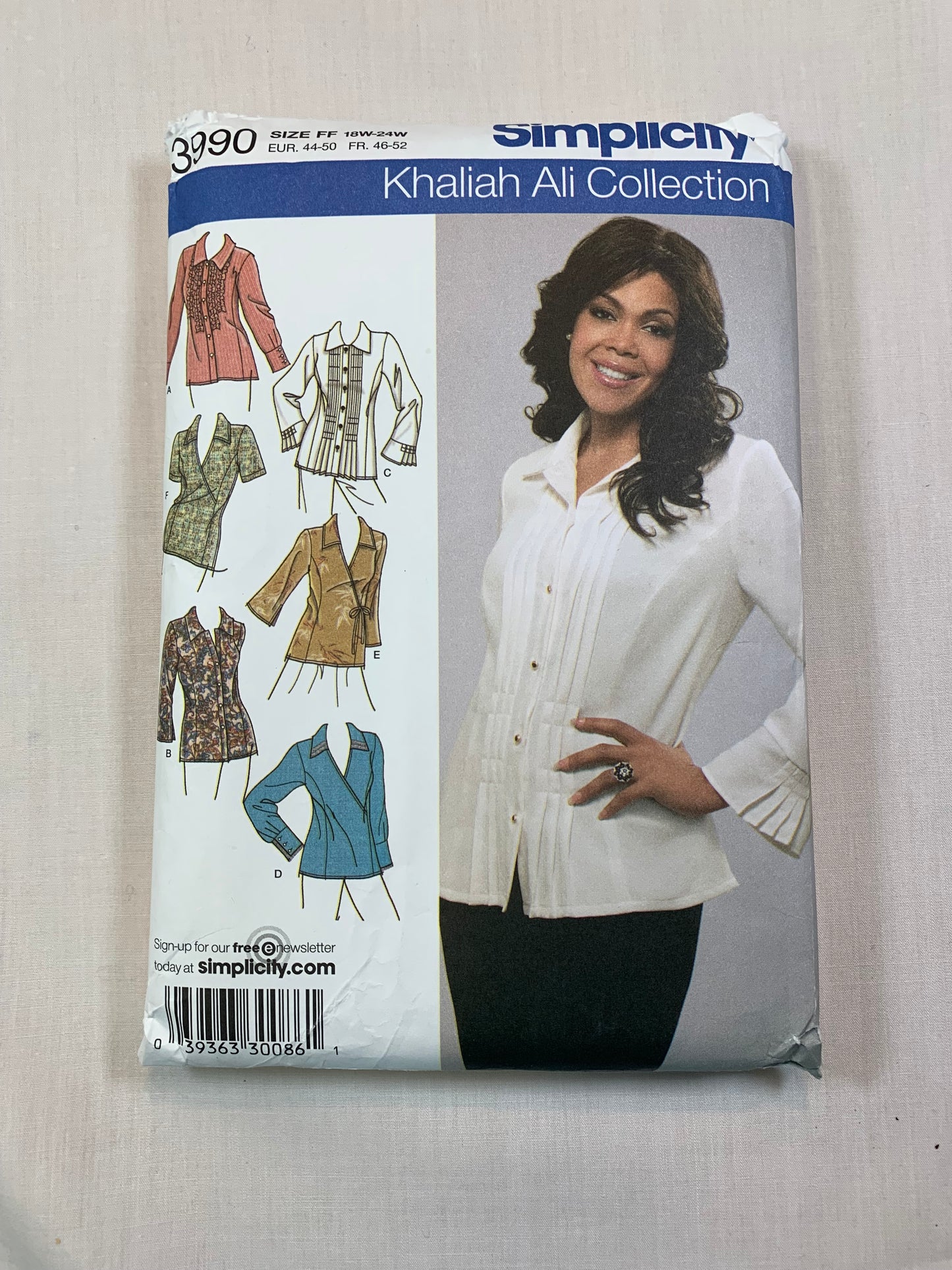 Simplicity Sewing Pattern 3990 Khaliah Ali Collection Misses'/Women's Shirts, 5 Variations, Long/Short Sleeves, Size 18W-24W, Uncut, 2008