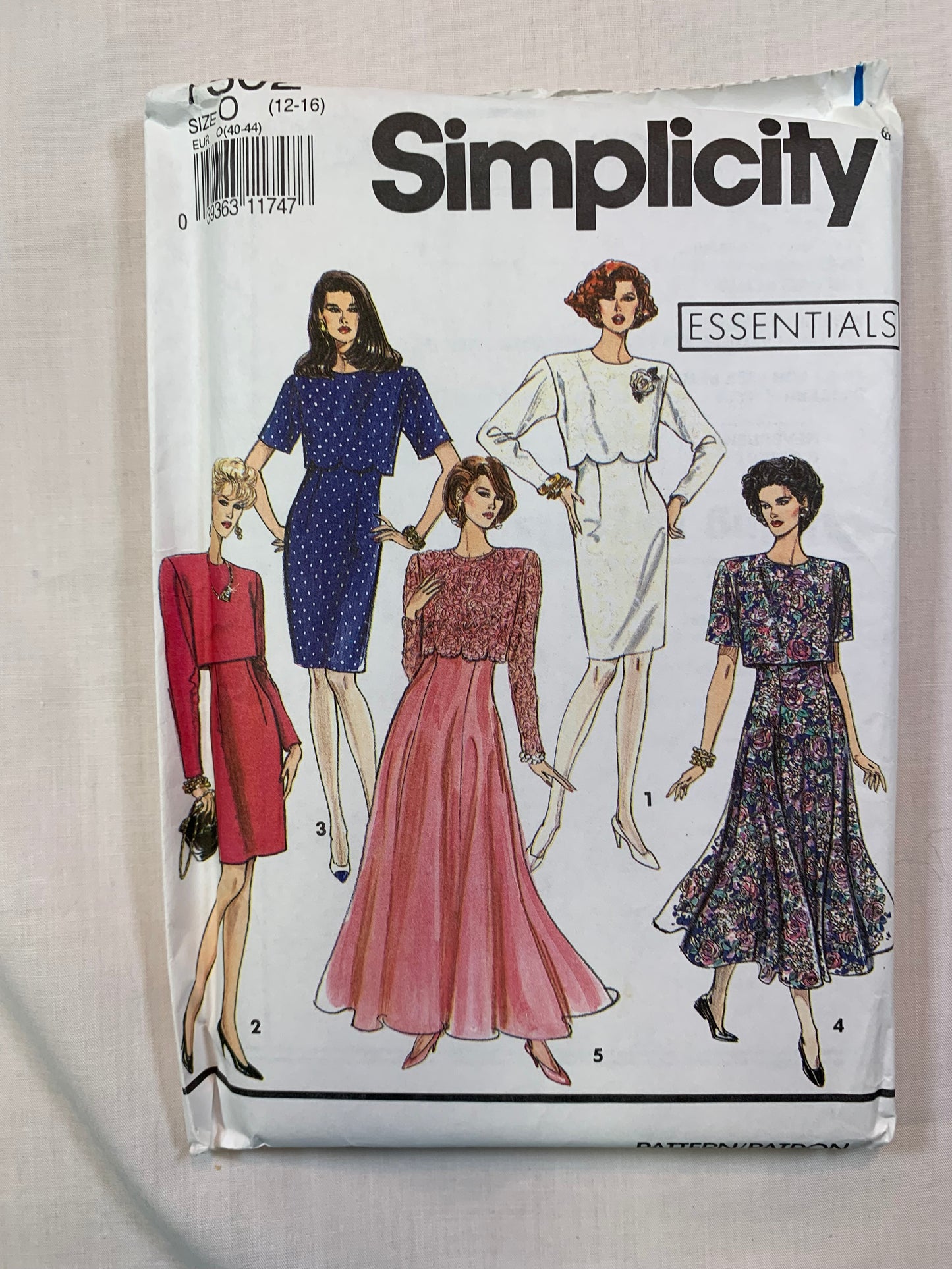Simplicity 7502 Misses' Petite Dress, Size 12-16, Uncut, Vintage 1996