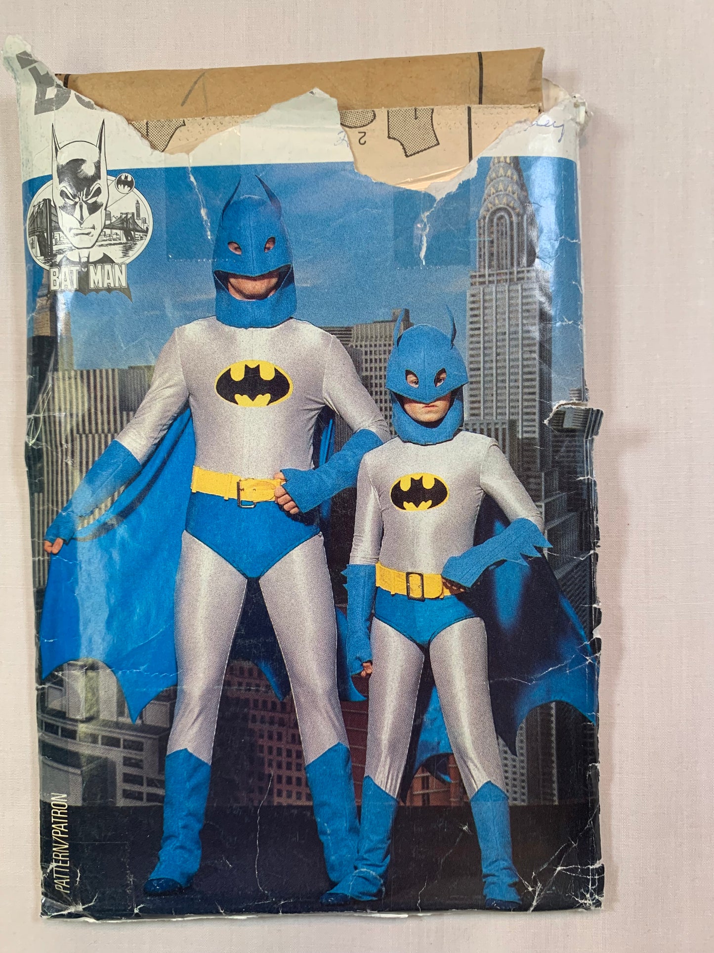 Butterick 4201, Boys' Costumes, Halloween, Batman Size 7-14, Cut, Vintage 1989