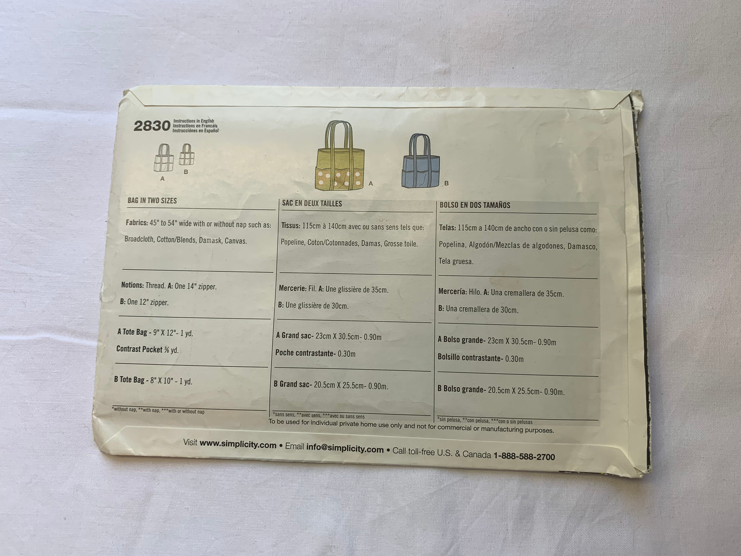 Simplicity Sewing Pattern 2830 Set of Bags, Two Sizes, Hippie, Groceries, Beach, Pool, Tote, Shoulder Strap, Cut, 2008