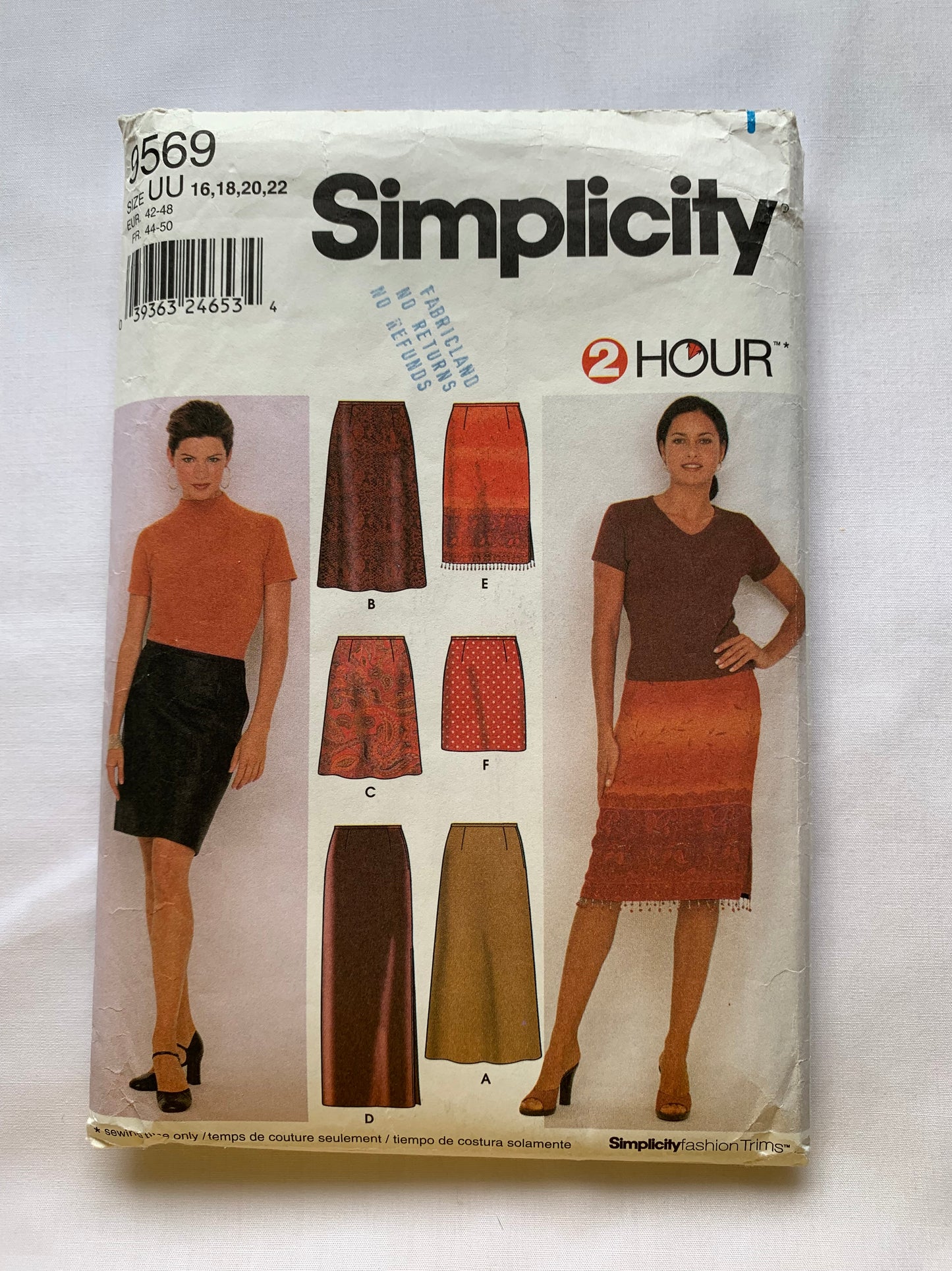 Simplicity Sewing Pattern 9569 Girls' Skirts, 6 Variations, Three Lengths, Side Slits, Zipper Back, Waistband, Size 16-22, Cut, 2001