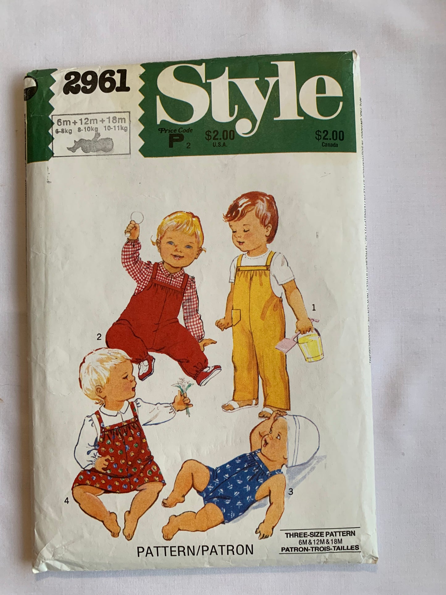 Style Sewing Pattern 2961 Infant/Babies Dungarees, Sunsuit, Pinafore, Shirt, Two Lengths, Long/Short Sleeves, Overalls, Pockets, Shoulder Straps, Size 6-18 Mths, Cut, Vintage 1980