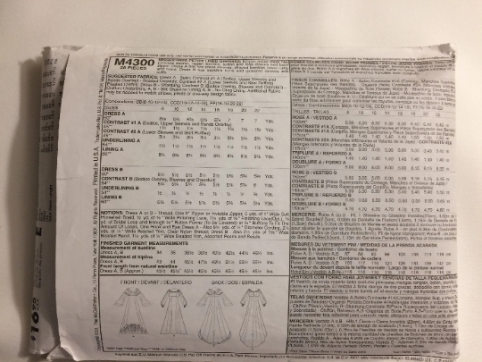 McCall's Sewing Pattern 4300 Misses/Miss Petite Lined Wedding Dresses, Bride, Raglan Sleeves, Zipper, Ruffle, Size 8-14, Uncut, 2003