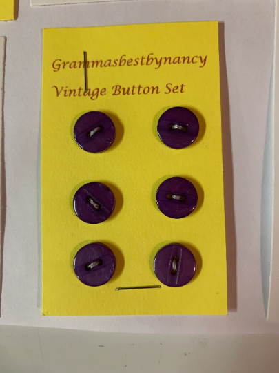 Vintage 9 Cards of Buttons, Green, Blue, Purple, Clear, Red, , (Envelope #4)