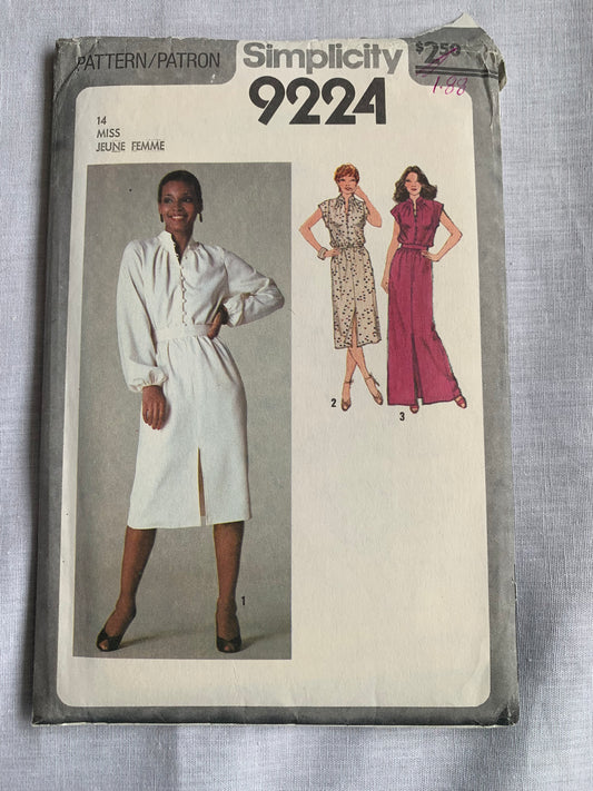 Simplicity Sewing Pattern 9224 Misses' Dresses, Two Lengths, Pullover, Belt, Elastic Waist, Long/Short Sleeves, Size 14, Uncut, Vintage 1979