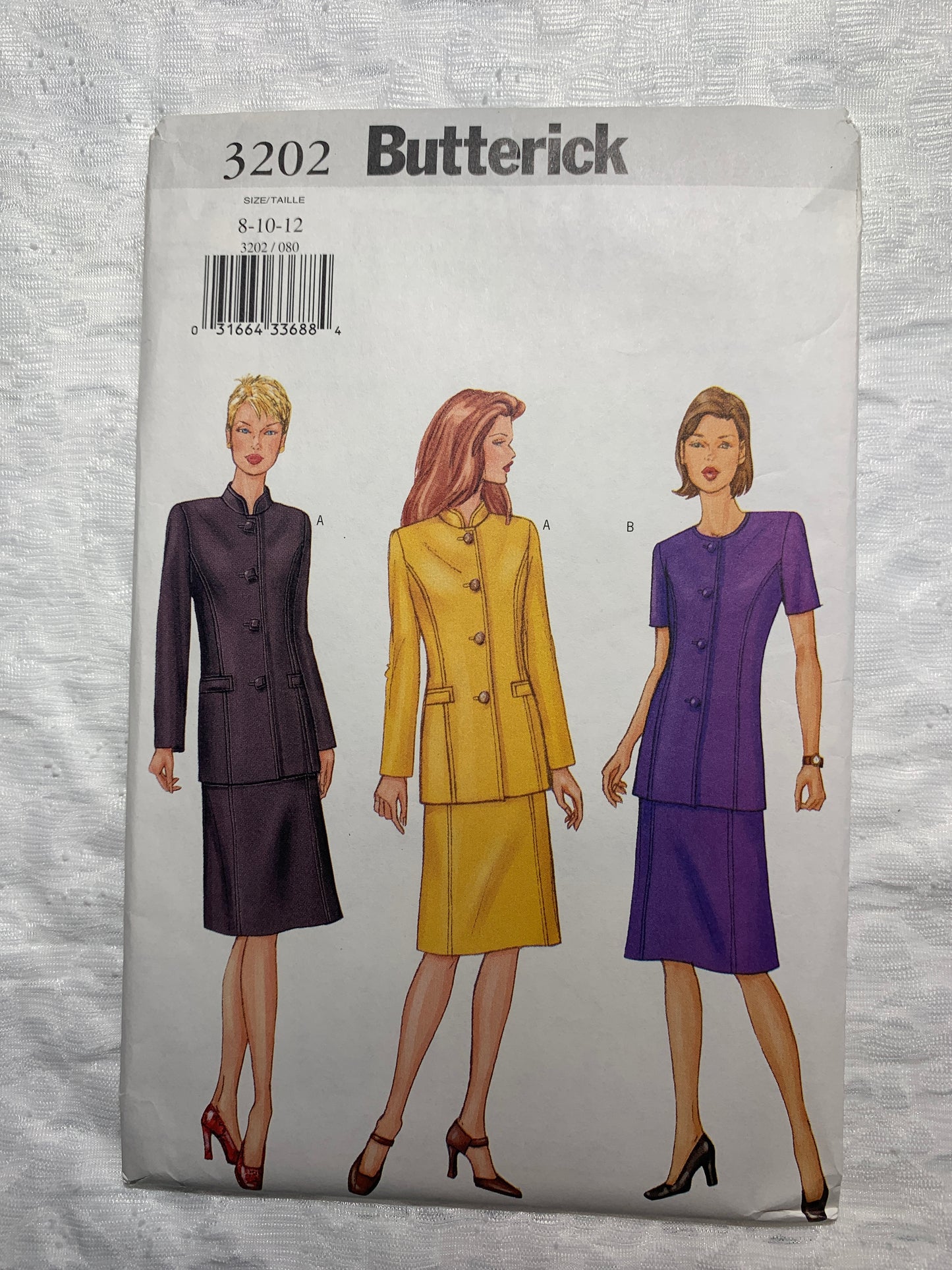 Butterick Sewing Pattern 3202 Misses'/Misses' Petite Jacket, Skirt, Fitted, Lined, Collar, Button Front, Size 8-12, Uncut, 2001