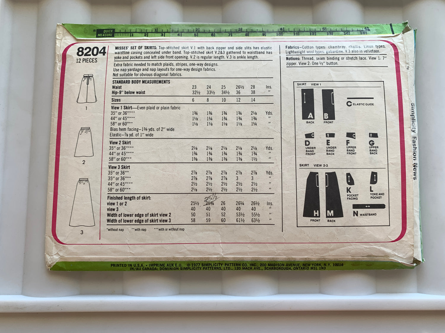 Simplicity Sewing Pattern  8204 Misses' Skirts, Zipper Back, Two Lengths, Size 6-8, Cut, Vintage 1977