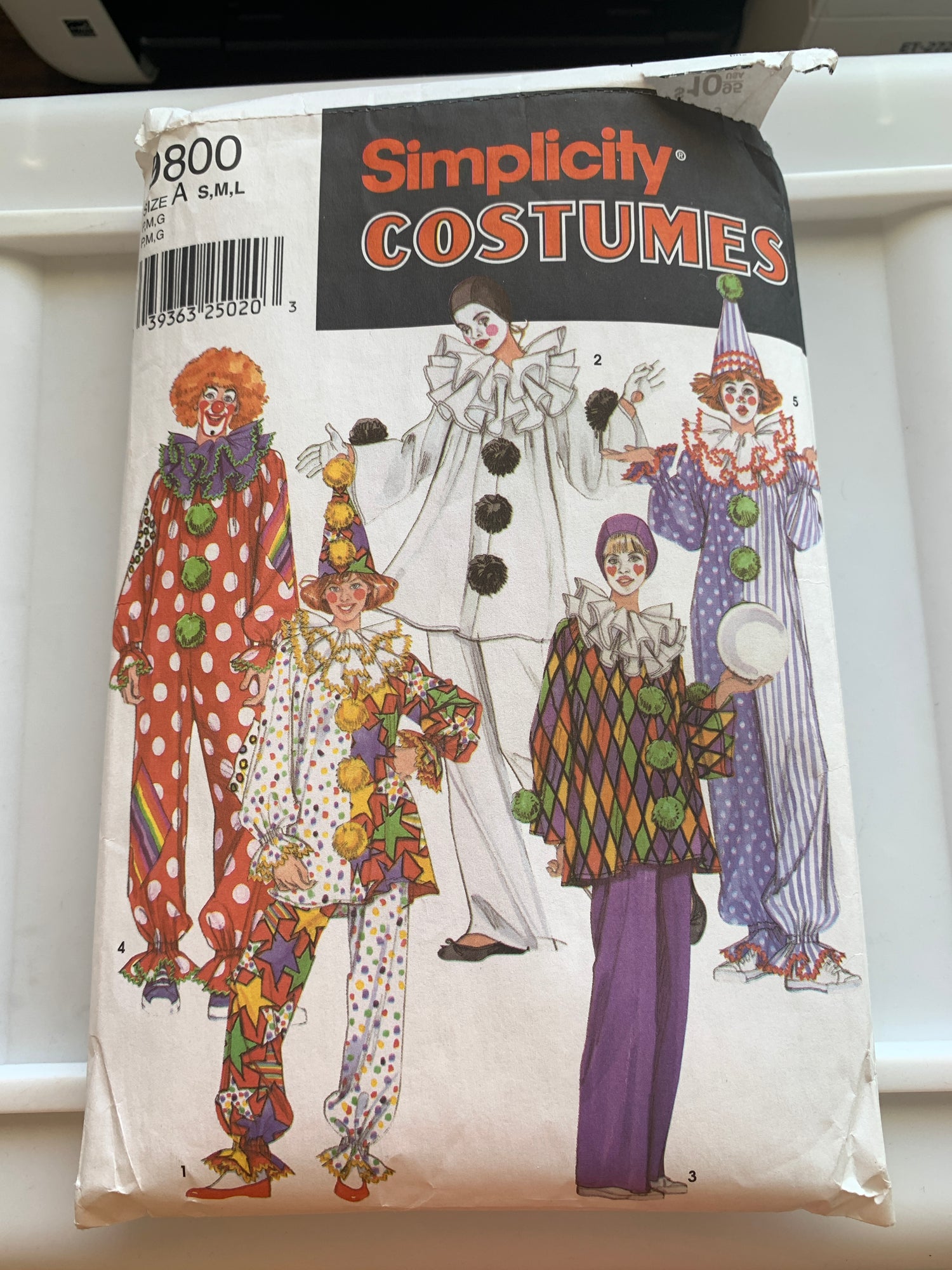 Simplicity Sewing Pattern 9800 Adults' Costumes, Halloween, Clowns, Hats, 5 Variations, Size 32-38, Cut, 2001