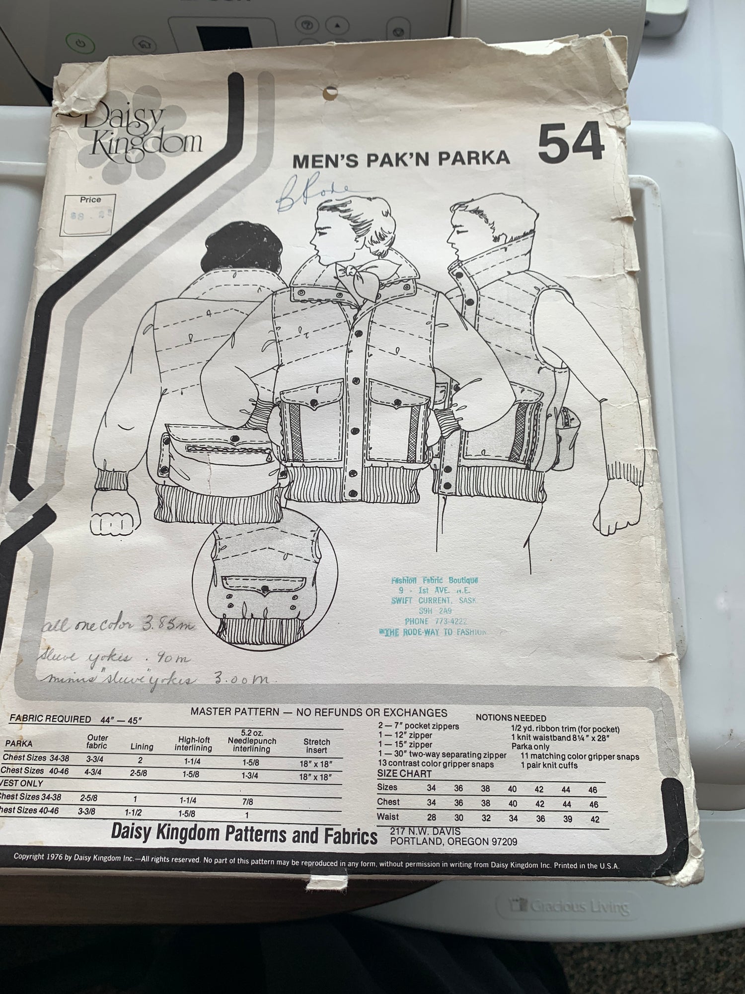 Daisy Kingdom Sewing Patterns 54 Men's Pak'n Parka, Vest, Snap Front, Pockets, Size 34-46, Uncut, Vintage 1976
