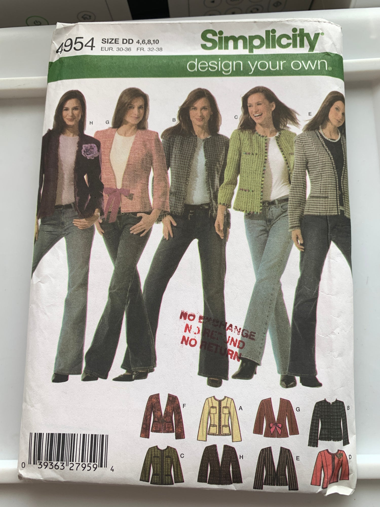 Simplicity Sewing Pattern 4954 Misses'/Misses' Petite Jackets, Sleeve Variation, Button Front, Size 4-10, Uncut, 2004