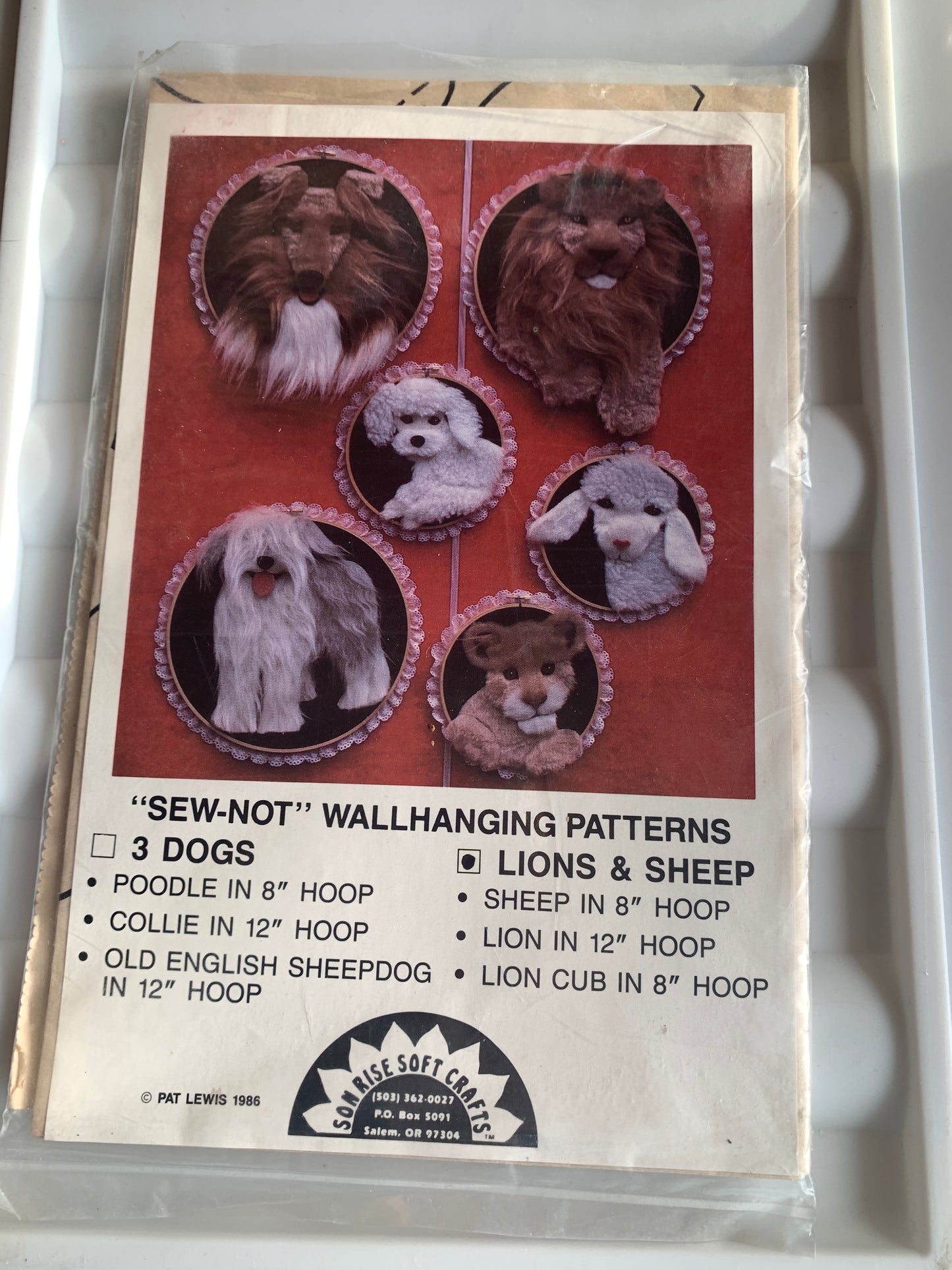 Son Rise Soft Craft Wall Hanging Animal Pattern Dogs, Poodle, Collie, Sheepdog, Various Sizes, Uncut, Vintage 1981