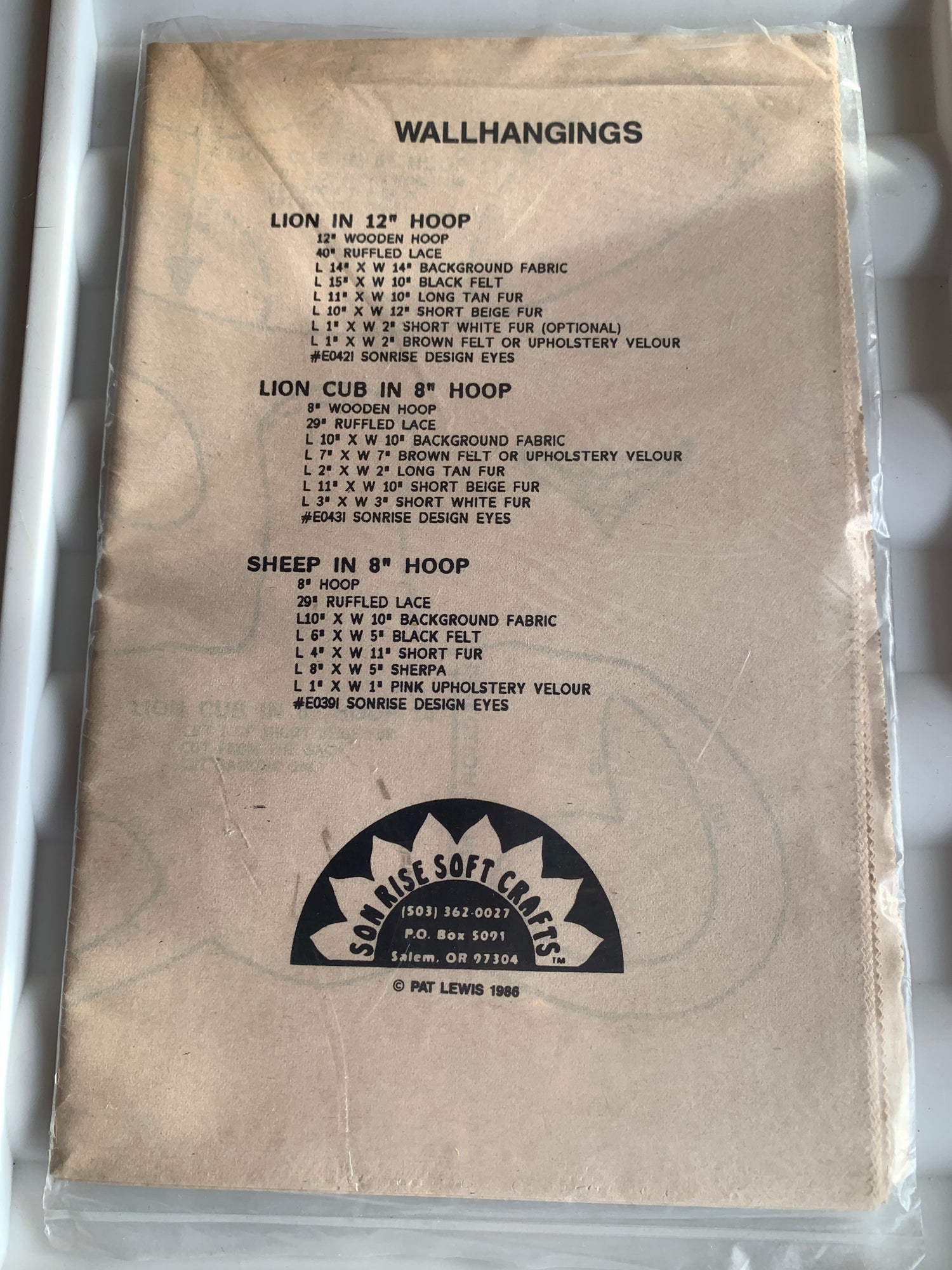 Son Rise Soft Craft Wall Hanging Animal Pattern Dogs, Poodle, Collie, Sheepdog, Various Sizes, Uncut, Vintage 1981