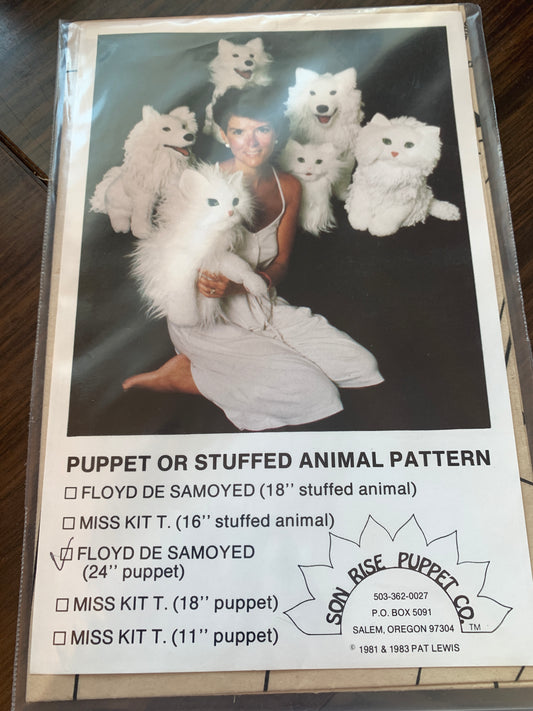 Son Rise Soft Craft Puppets Animals, Dogs, Cats, Floyd De Samoyed , Size 24", Uncut, Vintage 1981