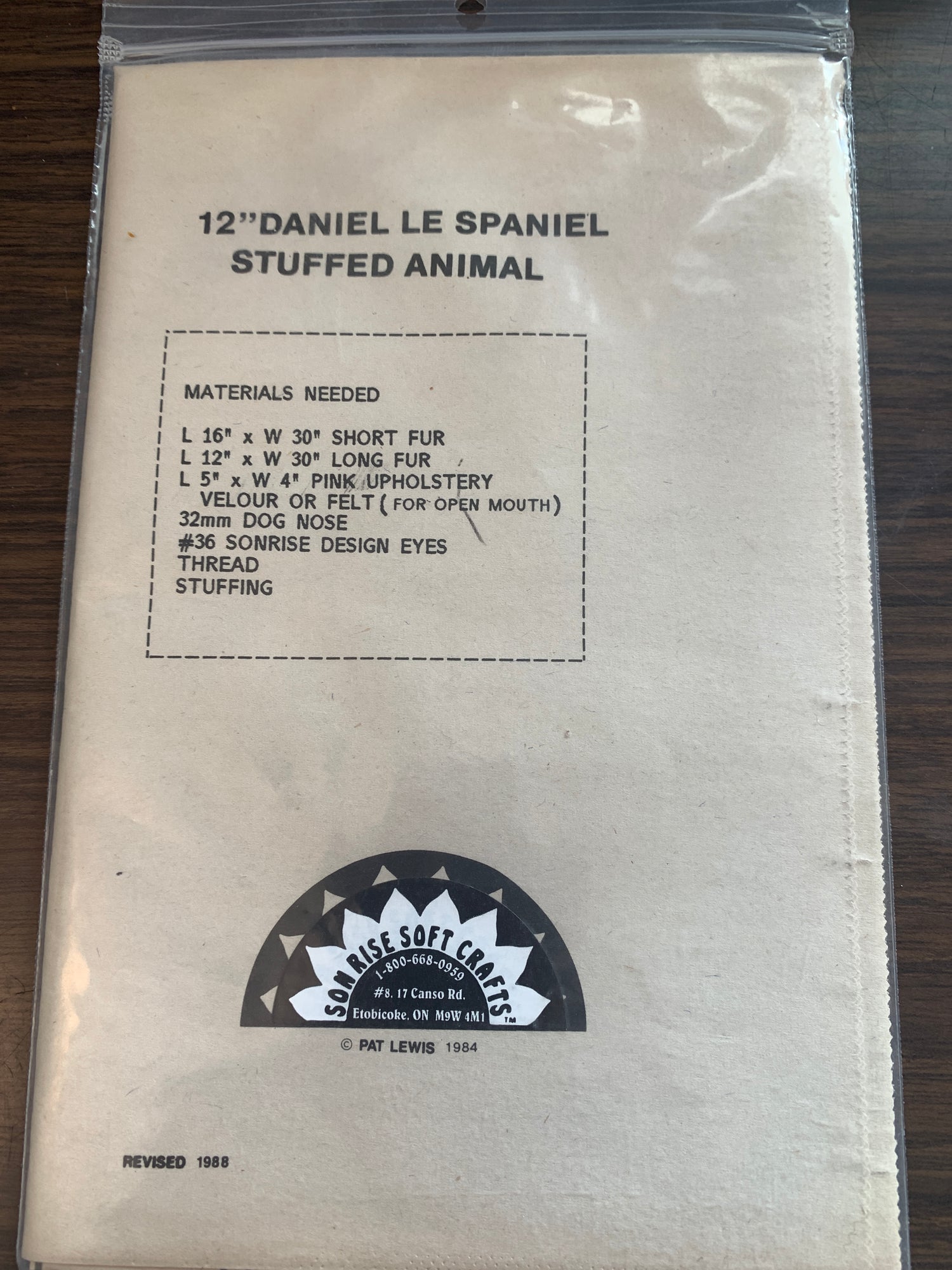 Son Rise Soft Craft Stuffed Animal Patterns, Daniel Le Spaniel Size 12", Uncut, Vintage 1981