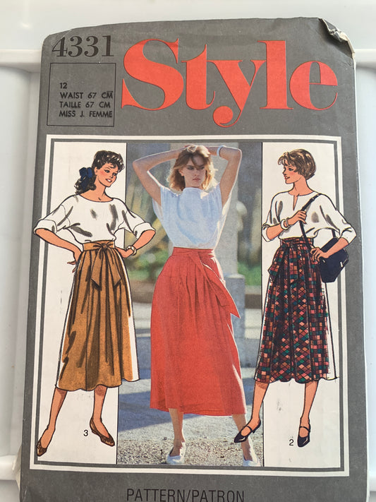 Style Sewing Pattern 4331 Misses' Wrap Skirt, Tie Side, Pockets, Pleats, Size 12, Uncut, Vintage 1984