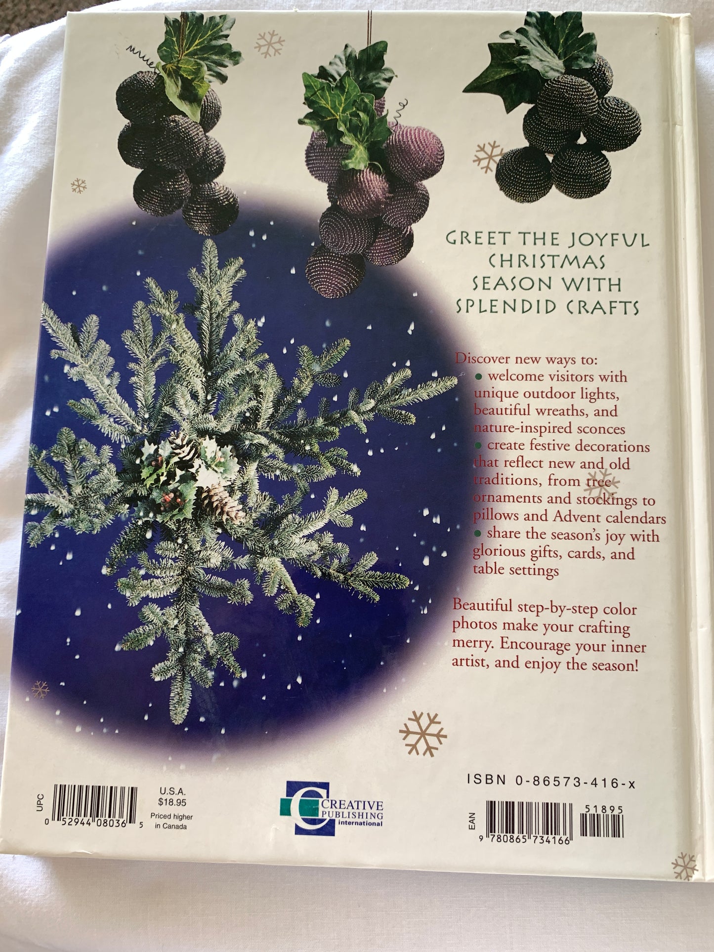 Christmas Decorating, Over 50 Projects, Gifts, Home Decorating, Arts & Crafts