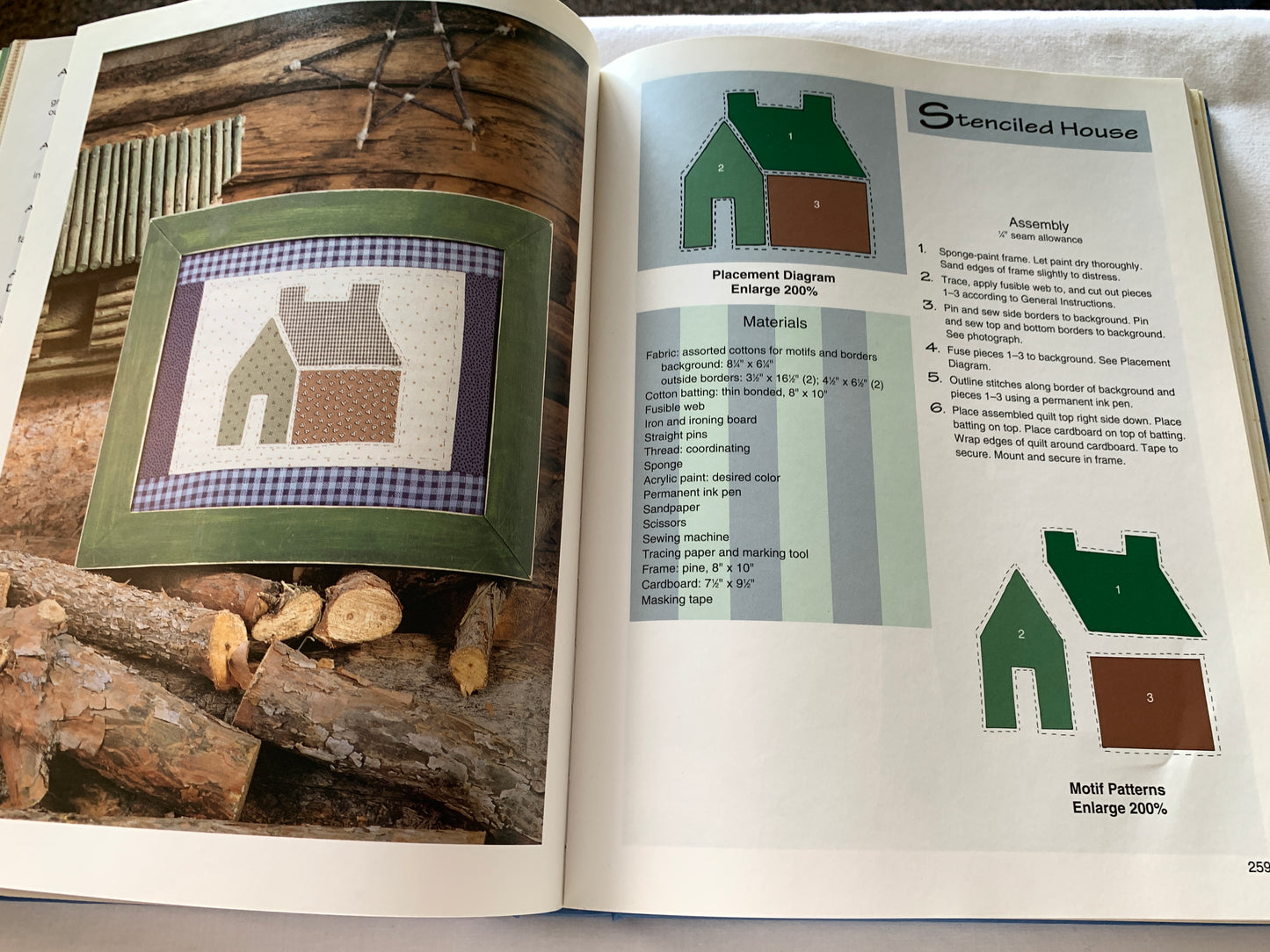 Encyclopedia Of Two-Hour Craft Projects, All Seasons Included, Beads, Wood, Embroidery, Flowers