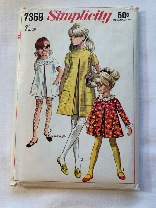 Simplicity Sewing Pattern 7369 Girls' Dress, Two Lengths, Shorts, Zipper Back, Long/Short Sleeves, Pockets, Size 10, Cut, Vintage 1967