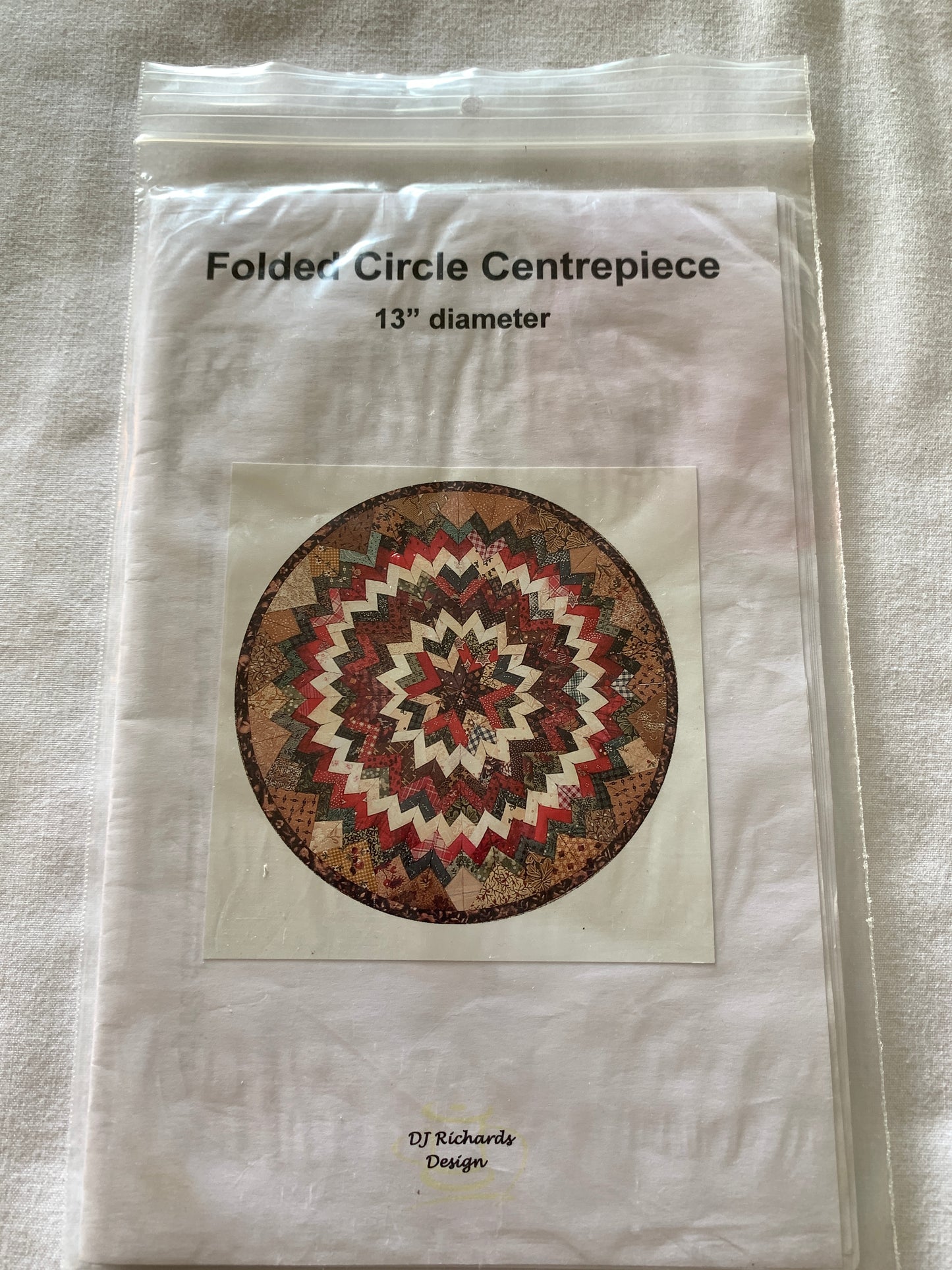 Folded Circle Centrepiece, 13" Diameter, Quilted, DJ Richards, 2006