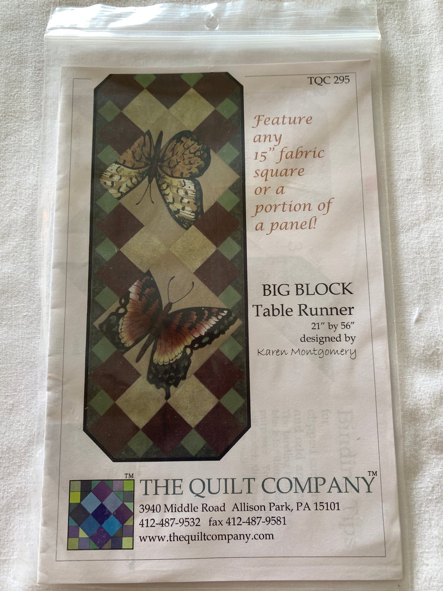 Table Runner, Big Block, Karen Montgomery, The Quilt Company, 21 x 56 Inches