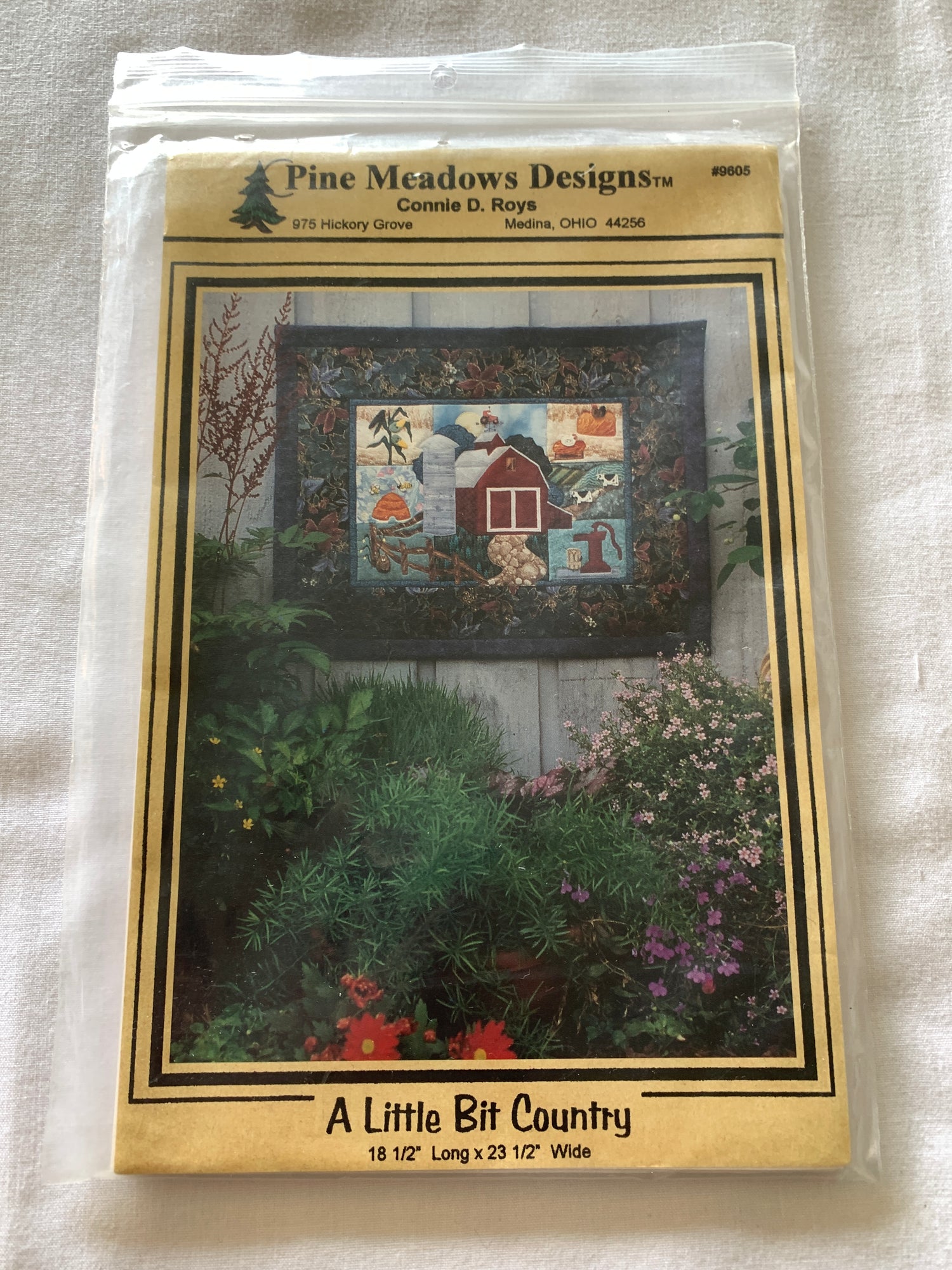 Wall Hanging, A Little Bit Country, Pine Meadows Designs, Connie D. Roys, Red Barn