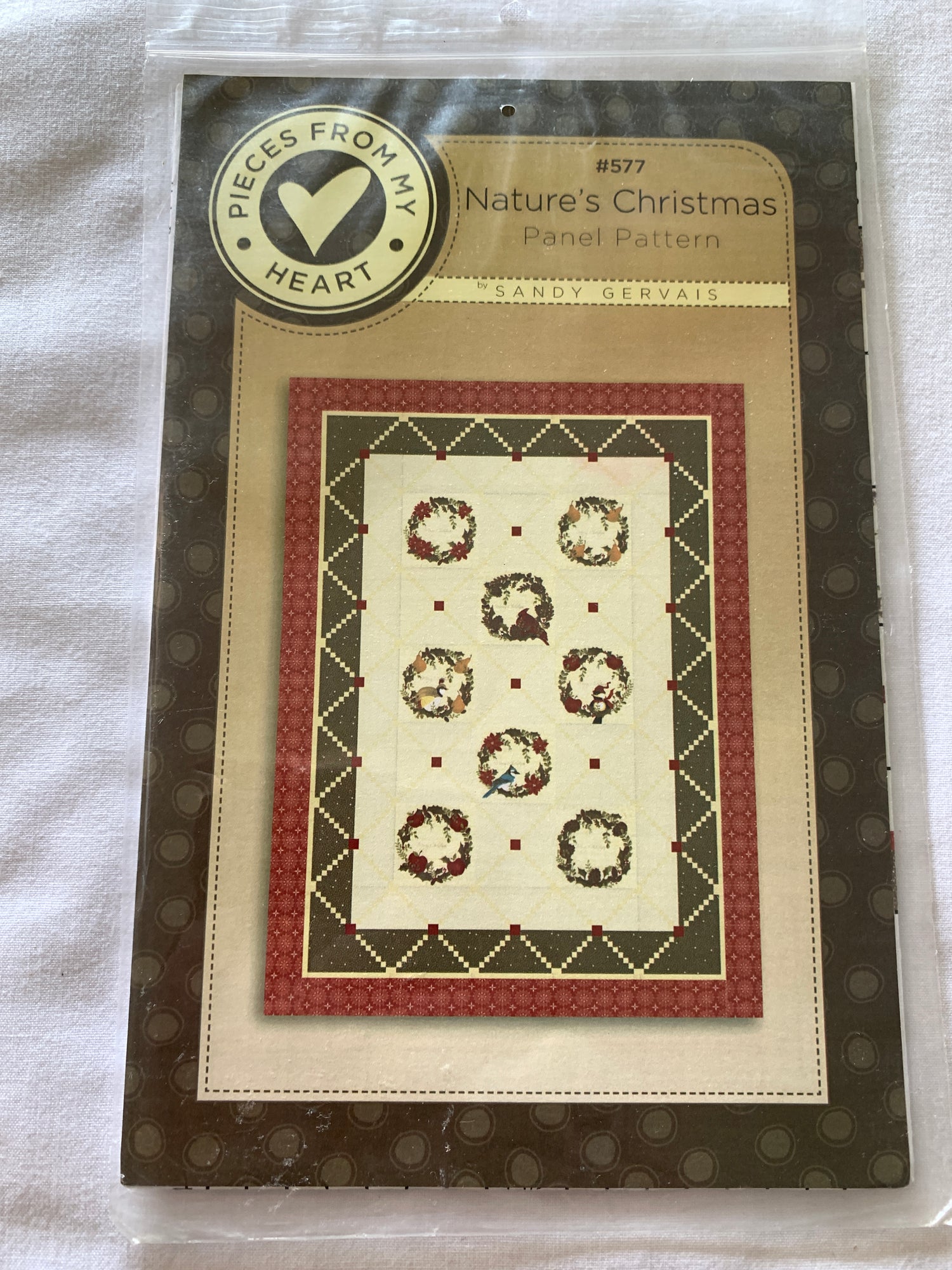 Wall Hanging, Nature's Christmas, Sandy Gervais, Table Topper, Winter 48 x 64 Inches