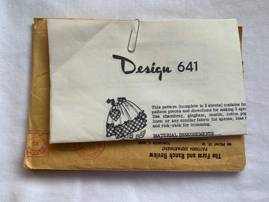 Design Sewing Pattern 641 Aprons, Iron On Transfers, Motifs, Vintage 1966