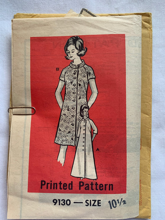 Free Press Sewing Pattern 9130 Misses'/Women's Half Sizes Dress, Button Front, Long/Short Sleeves, Darts, 2 Lengths, Semi-Fitted, Size 10 1/2, Cut, Vintage 1970
