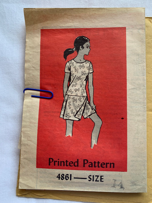 Free Press Sewing Pattern 4861 Teens'/Junior Pullover Top, Wrap Shorts, Short Sleeves, Size 14, Cut, Vintage 1970