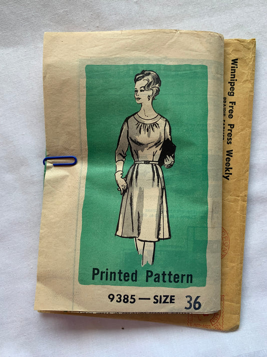 Free Press Sewing Pattern 9385 Misses'/Women's Half Sizes Dress, Zipper Back, Long Sleeves, Darts, Fitted, Size 36, Cut, Vintage 1965