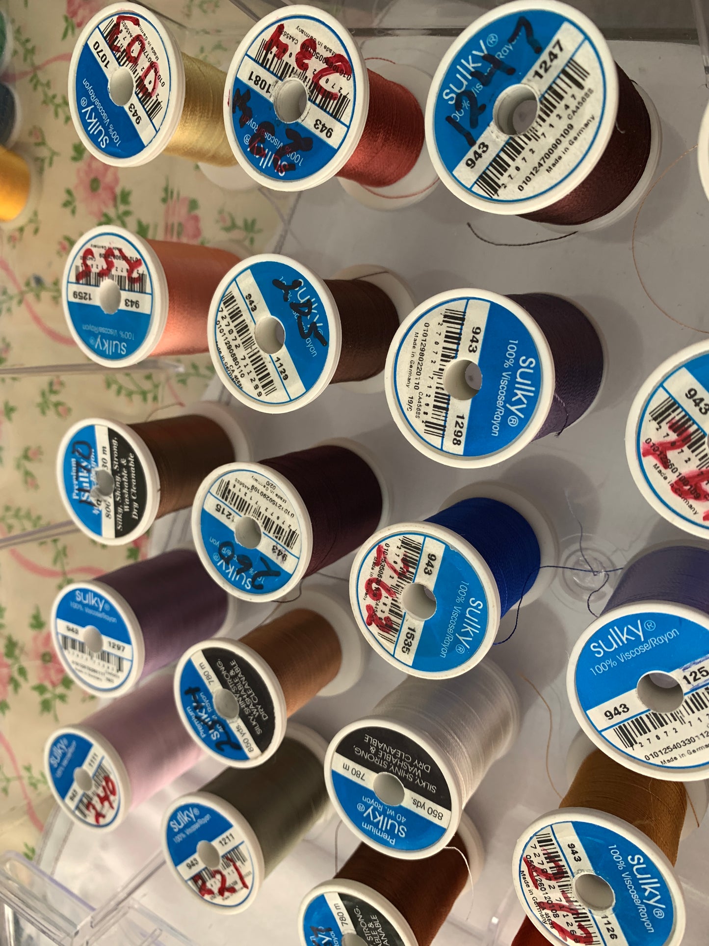Sulky 100% Viscose Rayon Thread, Used, 30 Spools, Embroidery Thread, 850 Yards