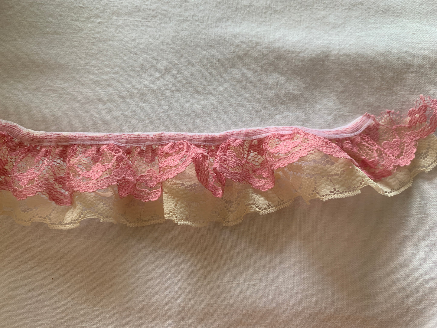 Lace Pink and Cream Color, 35 Feet, 1 1/4 Inch Wide, Trim, Lace, Crafts, Hobbies, Photos. Card-Making, Baby Clothes