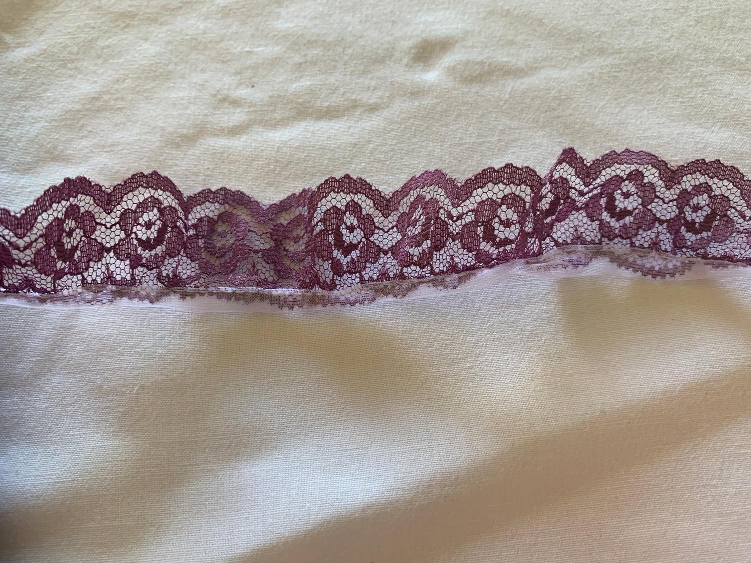 Lace Purple, 32 Feet, 1 Inch Wide, Trim, Lace, Crafts, Hobbies, Photos. Card-Making, Baby Clothes