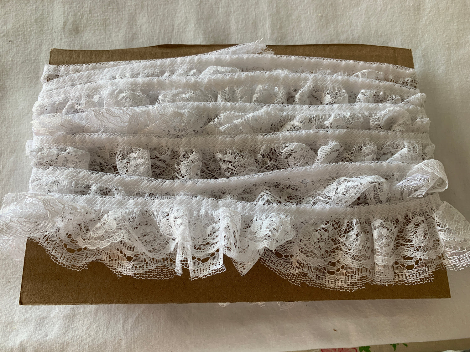 Lace White, 10 Feet, 1 1/2Inch Wide, Trim, Lace, Crafts, Hobbies, Photos. Card-Making, Baby Clothes