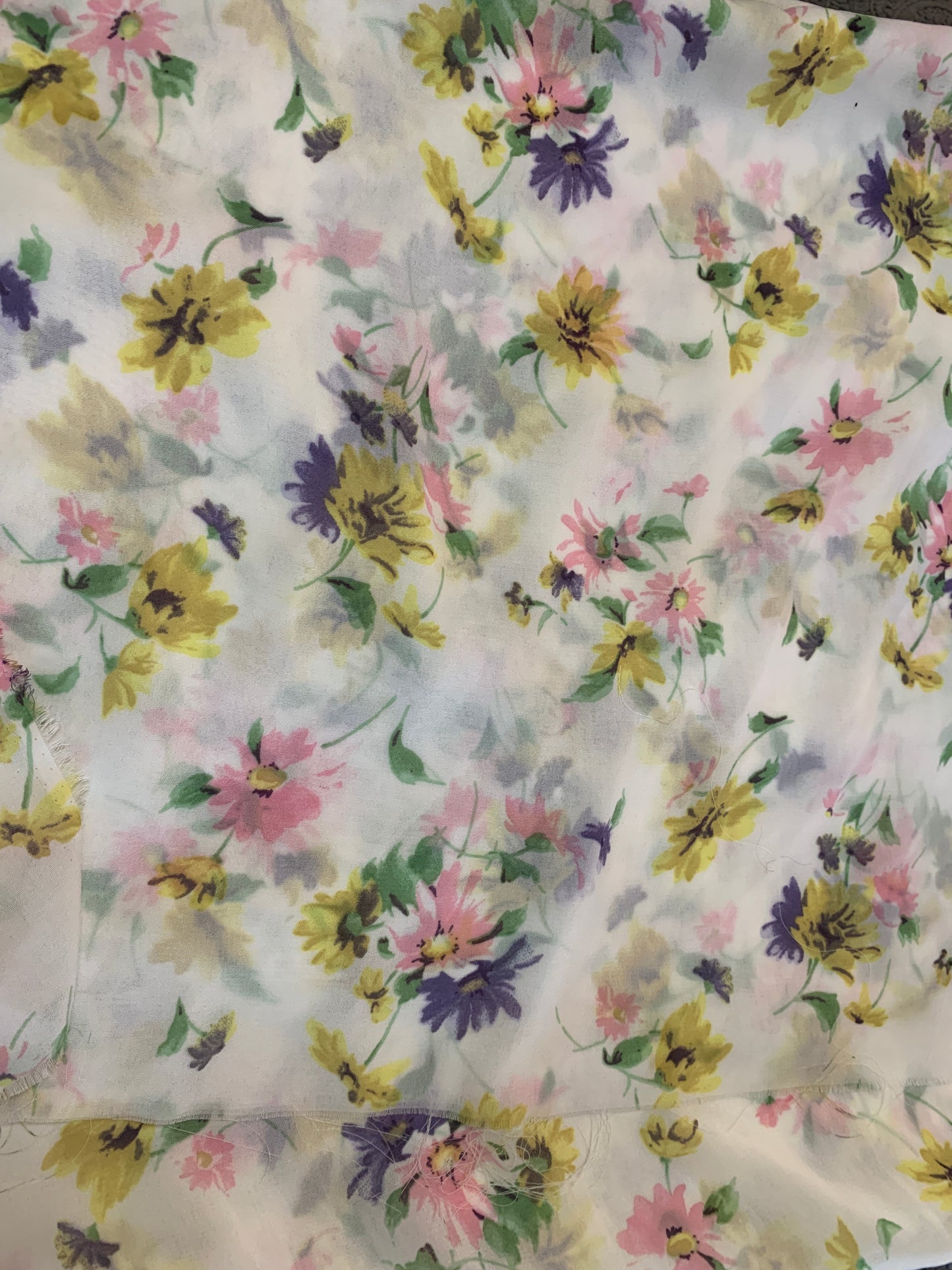 Flowered Bethany 100% Polyester Silk 16 Yards x 44 Inch Wide, Old/New Stock