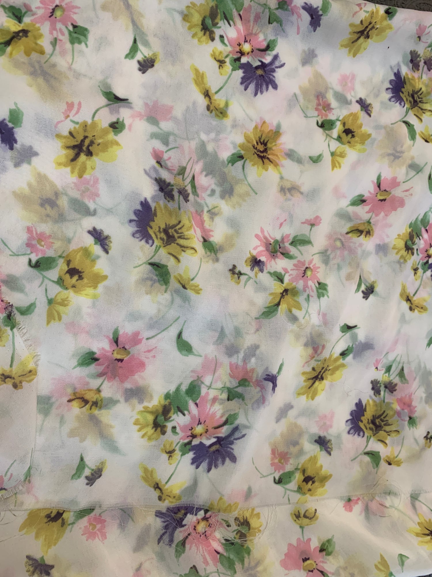 Flowered Bethany 100% Polyester Silk 16 Yards x 44 Inch Wide, Old/New Stock