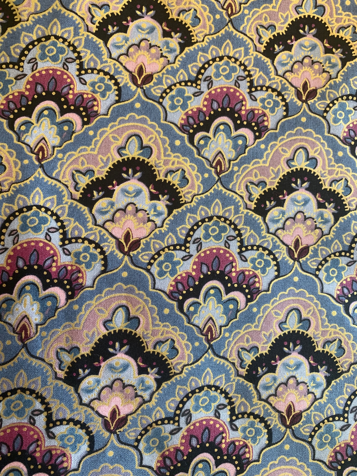 Sea Shell Flowers, Multi Colored, Cotton/Polyester Mix Fabric 54 x 125 Inches, New/Old Stock