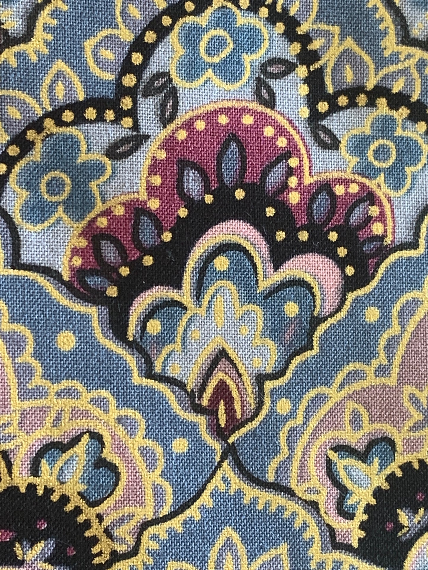 Sea Shell Flowers, Multi Colored, Cotton/Polyester Mix Fabric 54 x 125 Inches, New/Old Stock