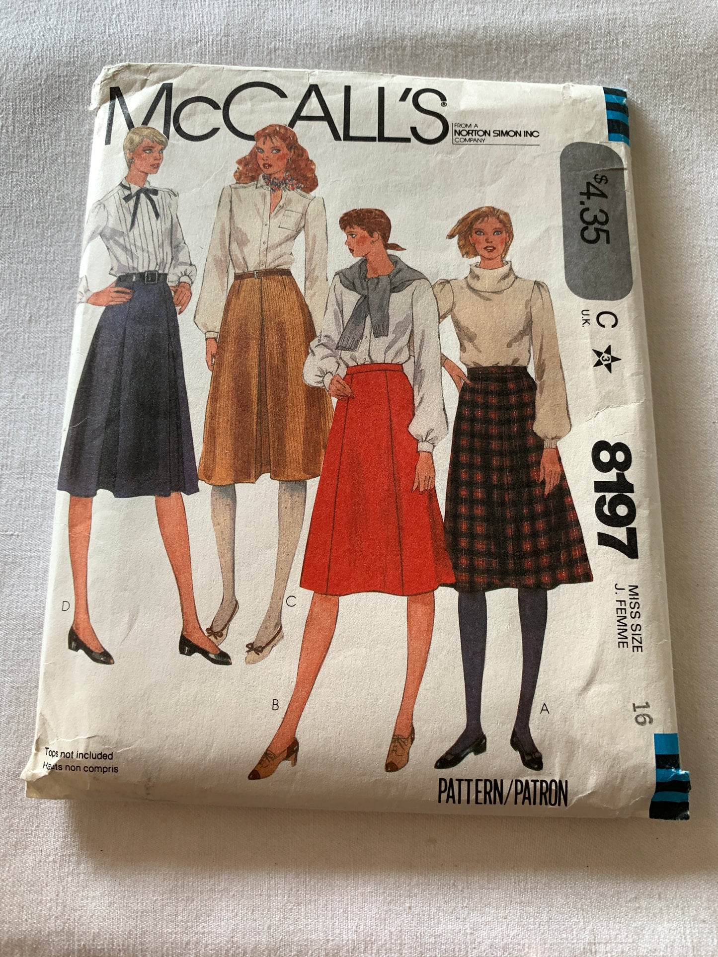 McCall's Sewing Pattern 8197 Misses' Skirt, Zipper Back, Waistband, Pleats, Size 16, Cut, Vintage 1982