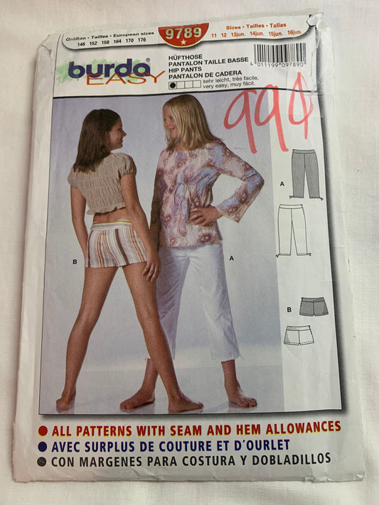 Burda Sewing Pattern 9789 Girls' Hipster Pants/Shorts, Side Zipper, Close Fitting, Size 11-16, Uncut, 2000