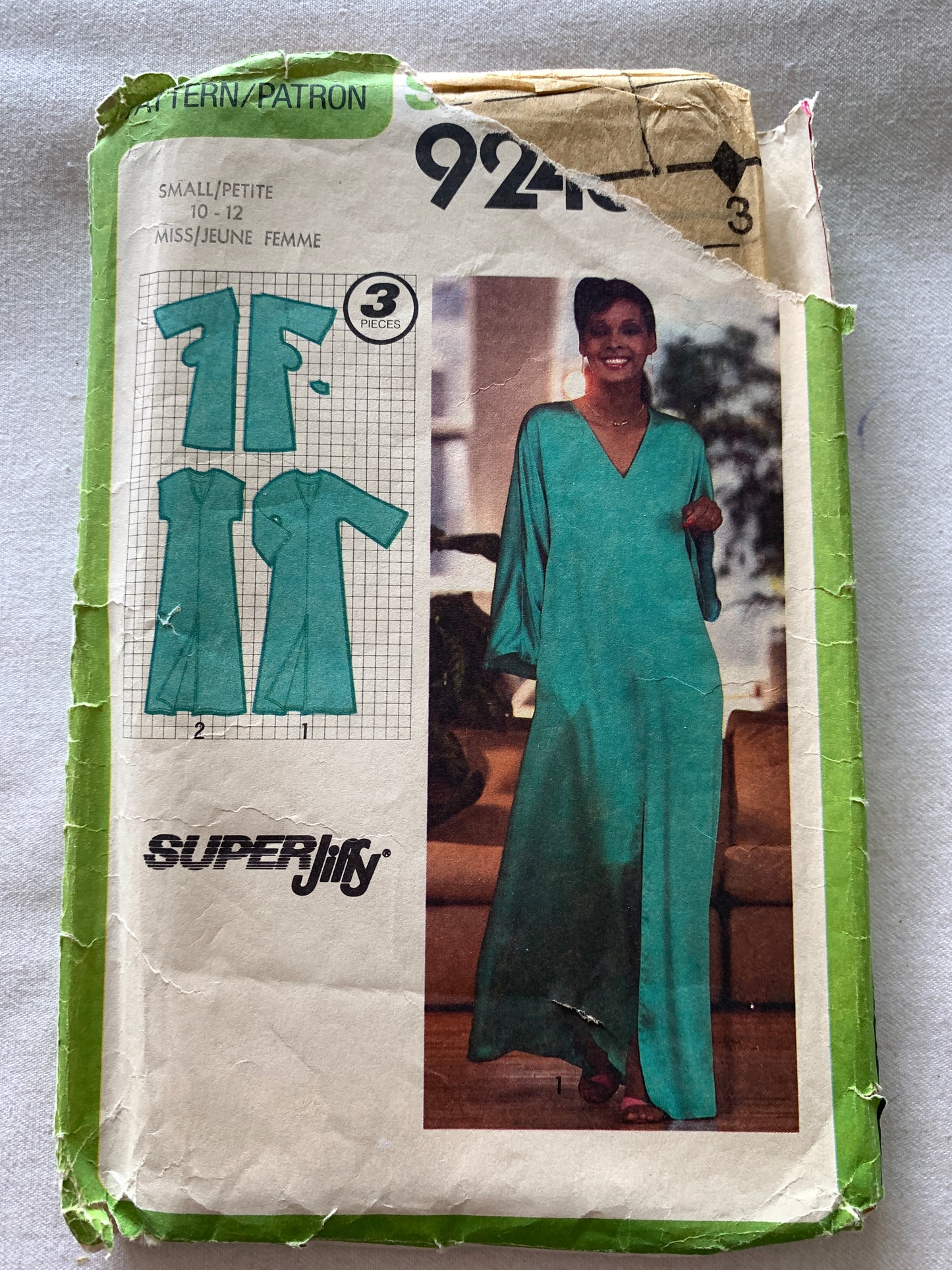 Simplicity Sewing Pattern Jiffy 9246 Misses' Pullover Caftan, Size 10-12, Uncut, Vintage 1979